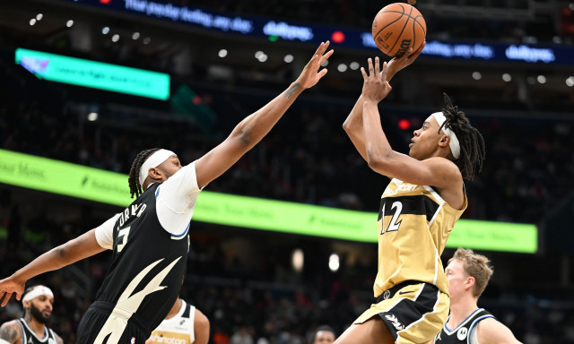 Ουίζαρντς - Μπακς