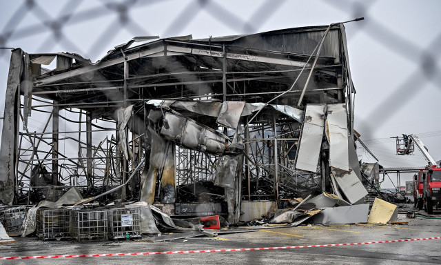 Βιολάντα: Ούτε μισή συγγνώμη από τον Τζιωρτζιώτη για τη διαρροή προπανίου και τις 5 νεκρές: «Αυτές οι μέρες είναι από τις πιο δύσκολες της ζωής μας, σκύβω το κεφάλι, οι μισθοί σας θα καταβληθούν…» γράφει σε επιστολή του