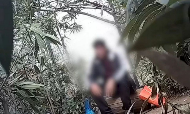 Ζωγράφου: Βίντεο ντοκουμέντο από την εξάρθρωση συμμορίας που διακινούσε ναρκωτικά