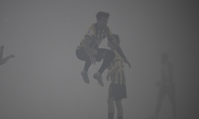 LIVE ΑΕΚ – Ολυμπιακός: Σέντρα με δεκάλεπτη καθυστέρηση το ντέρμπι