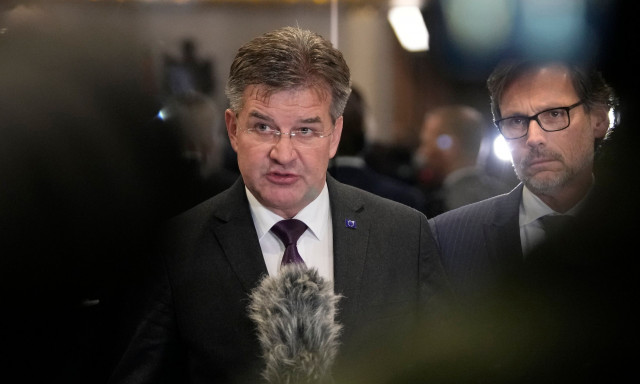 Σλοβακία: Παραιτήθηκε σύμβουλος εθνικής ασφάλειας αφού δημοσιεύτηκαν μηνύματά του με τον Έπσταϊν