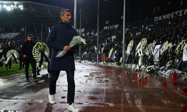 «Δακρύζει» η Τούμπα: Συγκλονιστικές εικόνες στο ΠΑΟΚ – Πανσερραϊκός | Δείτε βίντεο