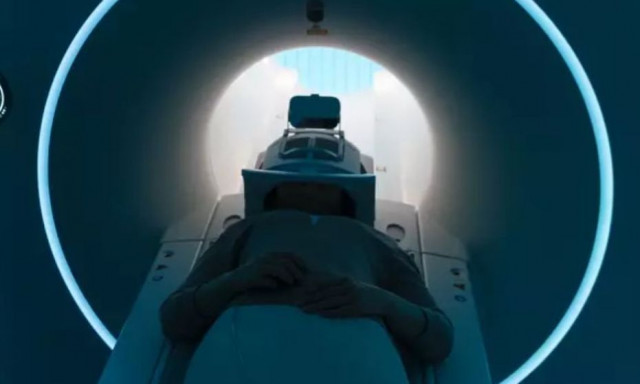 Ογκολόγος αποκαλύπτει δύο συμπτώματα καρκίνου που σημαίνουν ότι πρέπει να επισκεφθείτε άμεσα γιατρό