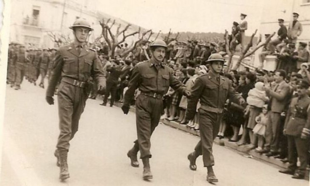 Ρέθυμνο: Η ιστορία μιας φωτογραφίας από την παρέλαση του 1963 που ξυπνά αναμνήσεις