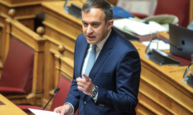 Χατζηβασιλείου: Καμία απόκλιση από τις εθνικές θέσεις - Και ο Σαμαράς είχε μεταβεί στην Τουρκία