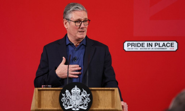 Πολιτική θύελλα στην Αγγλία: Ο Κιρ Στάρμερ ζητά συγγνώμη από τα θύματα του Έπσταϊν