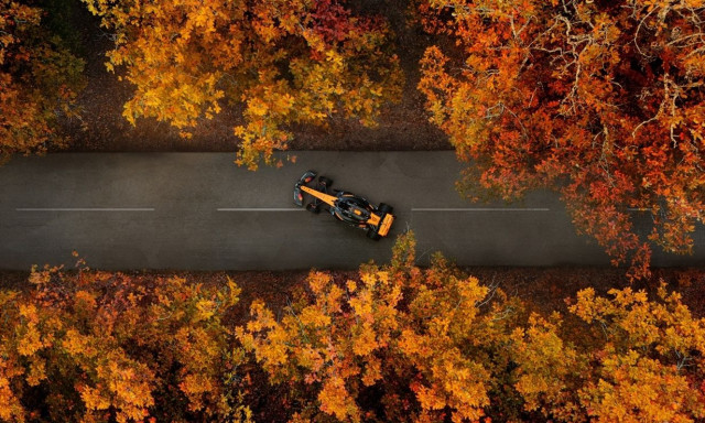 Το showcar της McLaren Mastercard Formula 1 Team στο δάσος της Φολόης - Φωτογραφίες από την Allwyn 