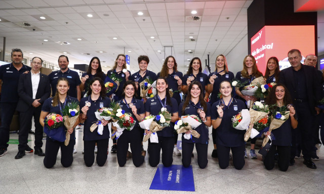 Επέστρεψαν οι θριαμβεύτριες της Εθνικής ομάδας πόλο γυναικών
