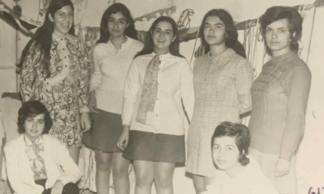 Ρέθυμνο: Αναδρομή στον αποκριάτικο χορό του ’70 μέσα από μια φωτογραφία