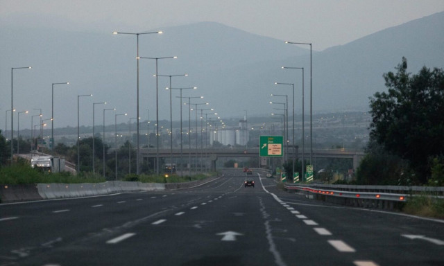 Βόλος: 72χρονος με άνοια οδηγούσε ανάποδα στην ΠΑΘΕ για πάει να ανάψει κερί στην εκκλησία