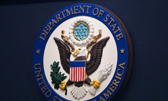 Το Στέιτ Ντιπάρτμεντ καλεί τους Αμερικανούς να εγκαταλείψουν αμέσως το Ιράν