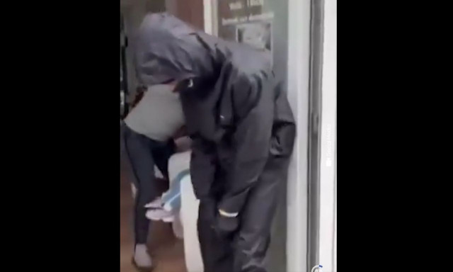 Γαλλία: Έκρηξη χειροβομβίδας σε κομμωτήριο - Έξι τραυματίες, ανάμεσά τους ένα 5χρονο παιδί