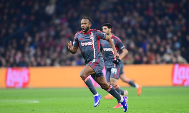 Μεταγραφές, Ολυμπιακός: Επίσημη η ανανέωση του Ελ Κααμπί