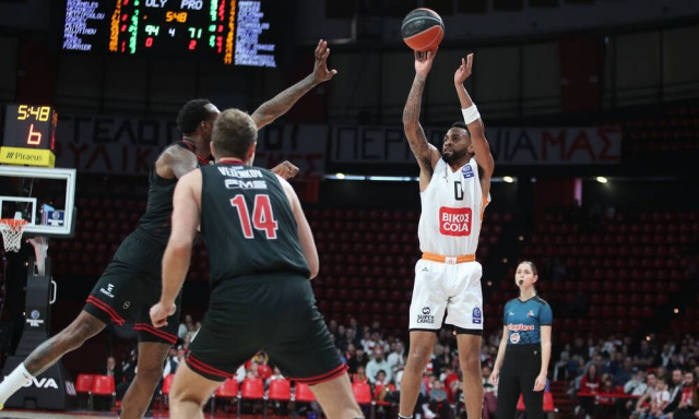 Ολυμπιακός - Προμηθέας 102-87: Άνετα οι «ερυθρόλευκοι» για το «17 στα 17»