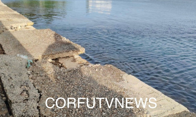 Κέρκυρα: «Ξήλωσε» την πεζογέφυρα η κακοκαιρία