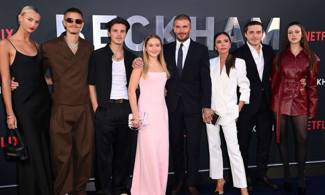 Ο Ρομέο και ο Κρουζ Μπέκαμ «απαντούν» στον Μπρούκλιν με τατουάζ για την αξία της οικογένειας