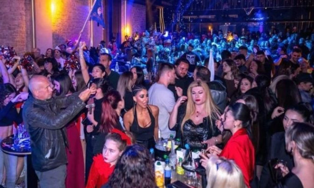 Ρέθυμνο: Πληρότητες «φωτιά» στο καρναβάλι, πόσο στοιχίζει ένα τριήμερο