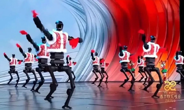 Η Κίνα υποδέχεται το Σεληνιακό Νέο Έτος με ρομπότ να… χορεύουν – Δείτε βίντεο