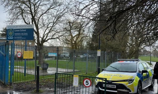 Επίθεση με μαχαίρι σε σχολείο του Λονδίνου: Συνελήφθη 13χρονος - Σοβαρά τραυματίες δύο μαθητές