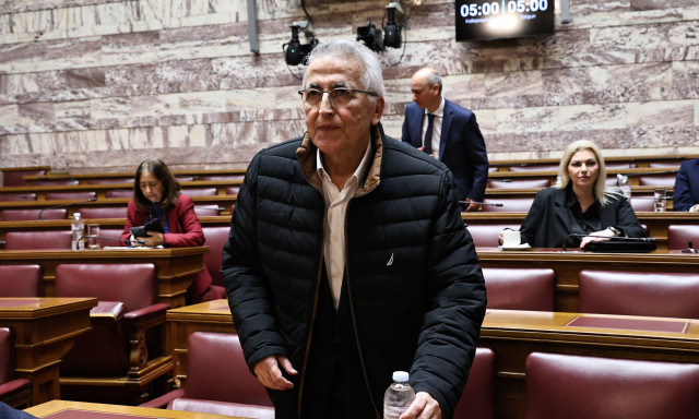 «Δεν αγγίζει» την κυβέρνηση η υπόθεση Παναγόπουλου - Ήταν ενεργό και εμβληματικό μέλος του ΠΑΣΟΚ, λέει το Μαξίμου