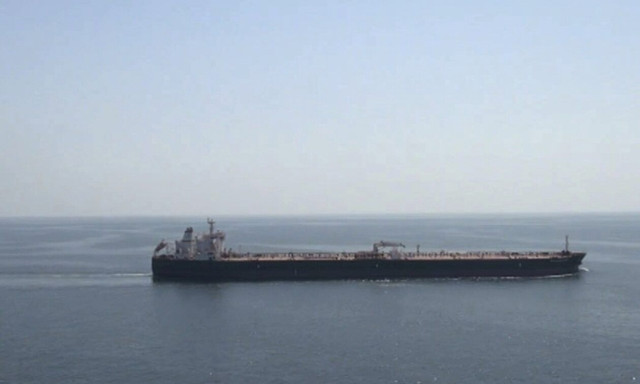 Χτυπήθηκε πλοίο ελληνικών συμφερόντων στο Νοβοροσίσκ - Πολύ ανησυχητική η κατάσταση, λέει ο Κικίλιας