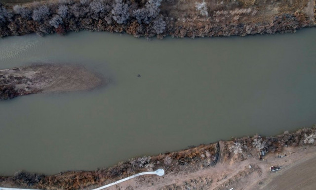 Οι επιστήμονες λύνουν το αίνιγμα του ποταμού που ρέει «ανηφορικά»