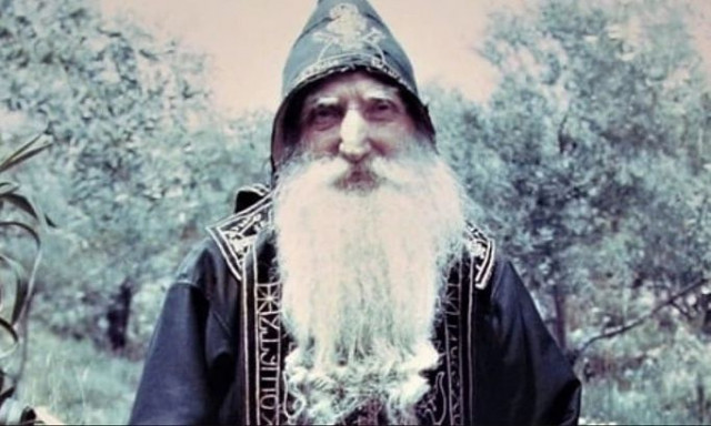 Αυτοί είναι ο νέοι Άγιοι της Ορθοδοξίας - Ποιοι είναι ο παπά Τύχων ο Αγιορείτης και ο Χατζηγεώργης