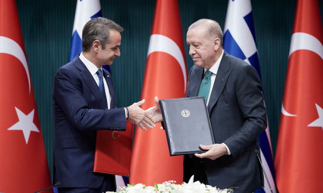 Αισιοδοξία χωρίς αυταπάτες στην κυβέρνηση μετά τη συνάντηση Μητσοτάκη - Ερντογάν
