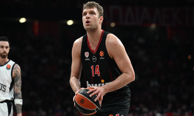 Σούπερ προσφορά* για κάθε πόντο του Βεζένκοφ από το Pamestoixima.gr στον αγώνα Ολυμπιακός-Ερυθρός