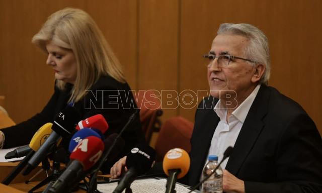 Κυβέρνηση για υπόθεση Παναγόπουλου: Το ΠΑΣΟΚ επιχειρεί να μας χρεώσει τον «πράσινο» πρόεδρο της ΓΣΕΕ