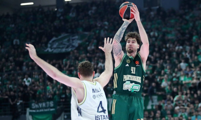 Παναθηναϊκός AKTOR - Φενέρμπαχτσε 83-85: Διπλό από το πουθενά με τον προκλητικό Μπόλντγουιν