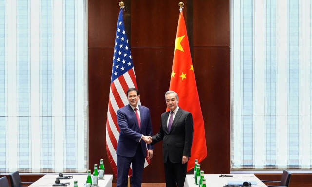 Διάσκεψη για την Ασφάλεια στο Μόναχο: Συνάντηση Ρούμπιο με τον υπουργό Εξωτερικών της Κίνας