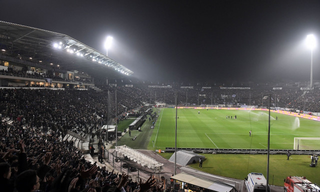 Super League: Ντέρμπι «Δικεφάλων» για κορυφή, τεράστιο «πρέπει» για Παναθηναϊκό