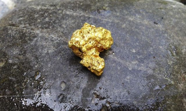 Μελέτη αποκαλύπτει ότι οι σεισμοί μπορεί να είναι υπεύθυνοι για τον σχηματισμό κοιτασμάτων χρυσού