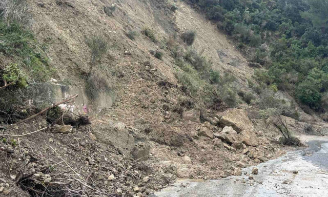 Κακοκαιρία: Ρεκόρ βροχόπτωσης 50 ετών στην Κέρκυρα - Καταστροφές στη Δυτική Ελλάδα