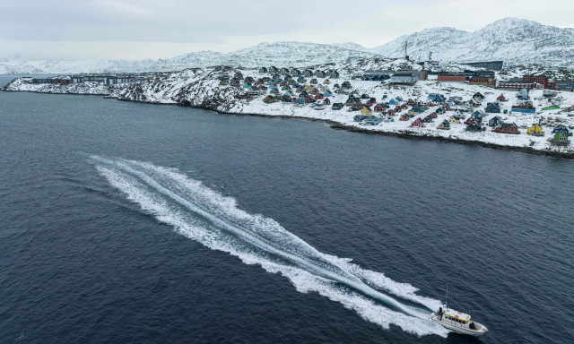 Γροιλανδία: Η δυτική ακτή βίωσε τον θερμότερο Ιανουάριο που έχει καταγραφεί ποτέ