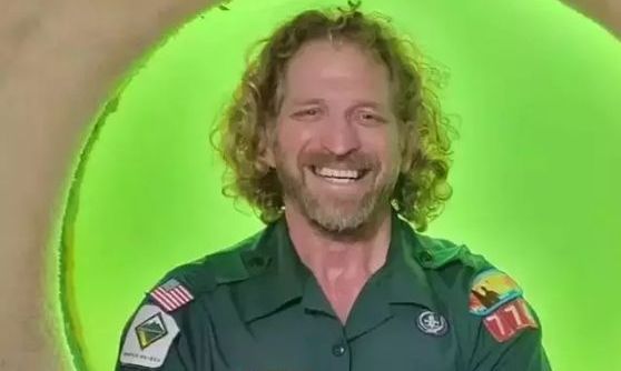 Άνδρας έζησε 100 ημέρες κάτω από το νερό - Η τεράστια αλλαγή στο σώμα του