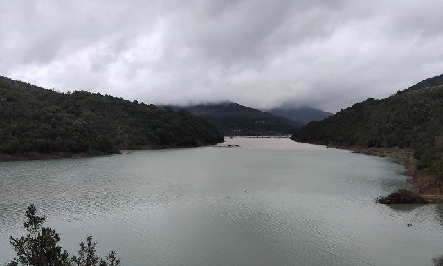 Νερό: Ξεπέρασε το 100% της πληρότητας η λίμνη Καστρακίου στην Αιτωλοακαρνανία
