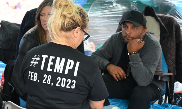 Τέμπη: Να δηλωθεί σε ποια εργαστήρια θα γίνουν οι εξετάσεις μετά τις εκταφές, ζητά η Εισαγγελία