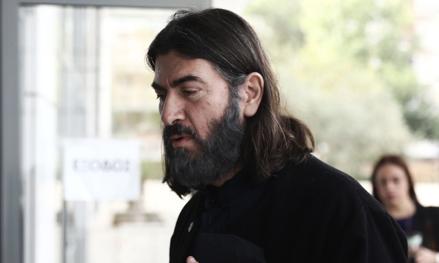 Πατήρ Αντώνιος: «Ήρθαν παιδιά με σθένος και είπαν "όλα είναι ψέμματα"»