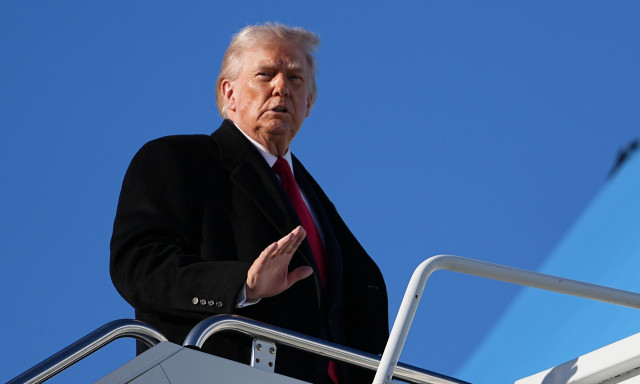 Τραμπ: Θα συμμετάσχω έμμεσα στις συνομιλίες με το Ιράν – Η Τεχεράνη επιθυμεί συμφωνία