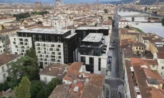 Οργή στη Φλωρεντία για πολυτελές κτήριο που «ξεφύτρωσε» ανάμεσα στα παραδοσιακά