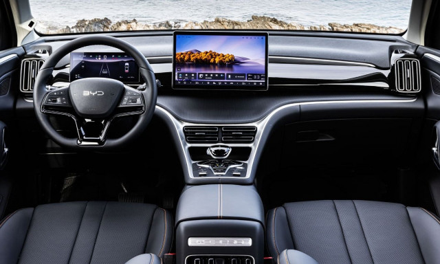 Η Κίνα βάζει φρένο στις οθόνες