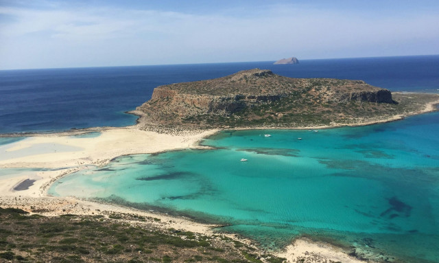 Τρεις παραλίες της Κρήτης ανάμεσα στις κορυφαίες για το 2026