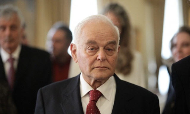 Συλλυπητήρια μηνύματα για τον θάνατο του Αντώνη Μανιτάκη – Διήμερο πένθος στο ΑΠΘ