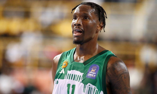 Χέιζ-Ντέιβις: «Μπορώ καλύτερα στα ριμπάουντ, έχω κοιμηθεί 6 ώρες σε τρεις μέρες»