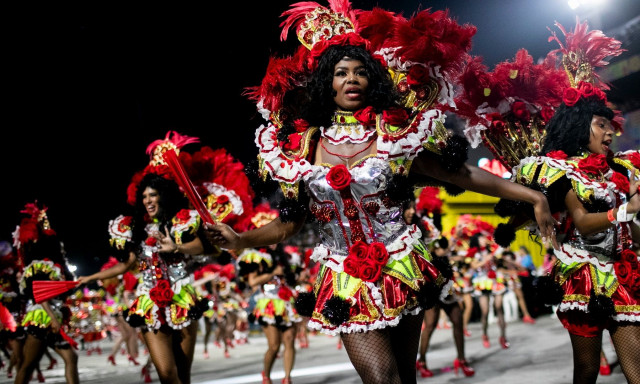 Απόκριες 2026: Το μεγαλύτερο πάρτι του κόσμου ξεκίνησε στο Ρίο ντε Τζανέιρο - Live