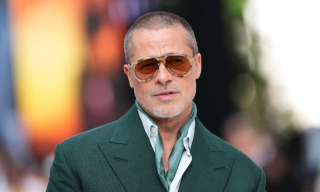 Γεύση από Ύδρα για τον Μπραντ Πιτ: Τα παραδοσιακά εδέσματα που τον ξετρέλαναν