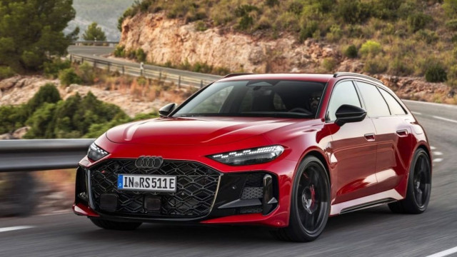 Το Audi RS 5 είναι plug-in υβριδικό, πανίσχυρο και ταχύτατο!