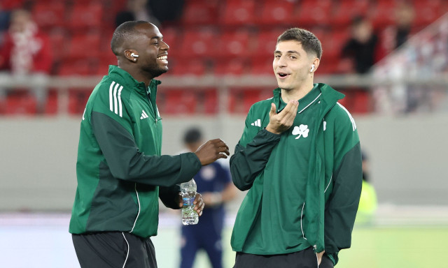 ΟΦΗ – Παναθηναϊκός: Με Παντελίδη και τριάδα στην άμυνα το «τριφύλλι» | Η ενδεκάδα του Μπενίτεθ